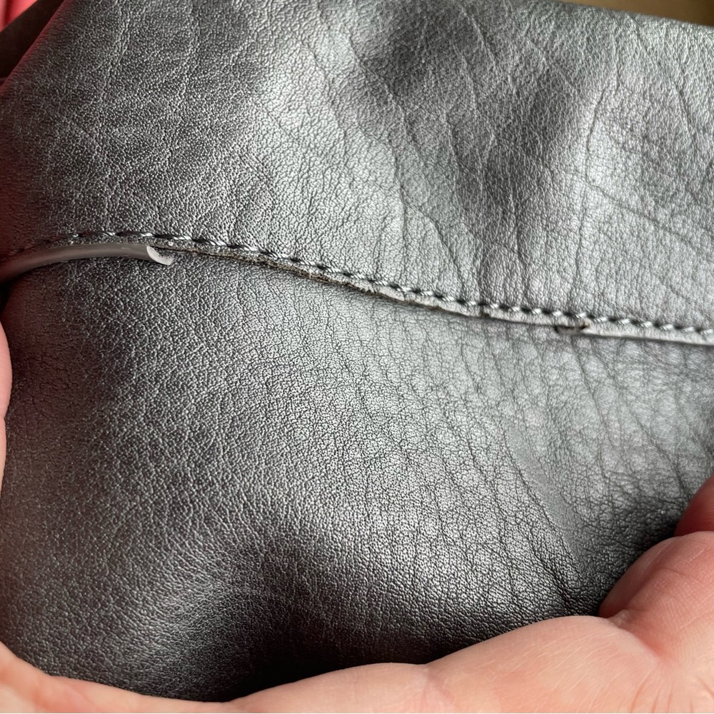 Moda Luxe Gray Faux Leather Crossbody or Shoulder Purse - Picture 16 of 16